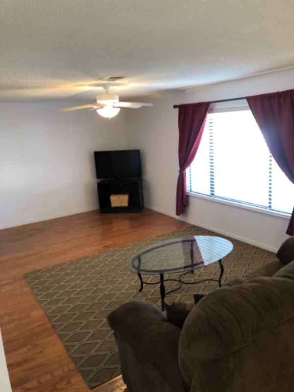 Photo - 3224 Longford Way