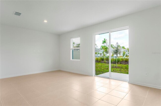 Photo - 2743 Skyline Lp