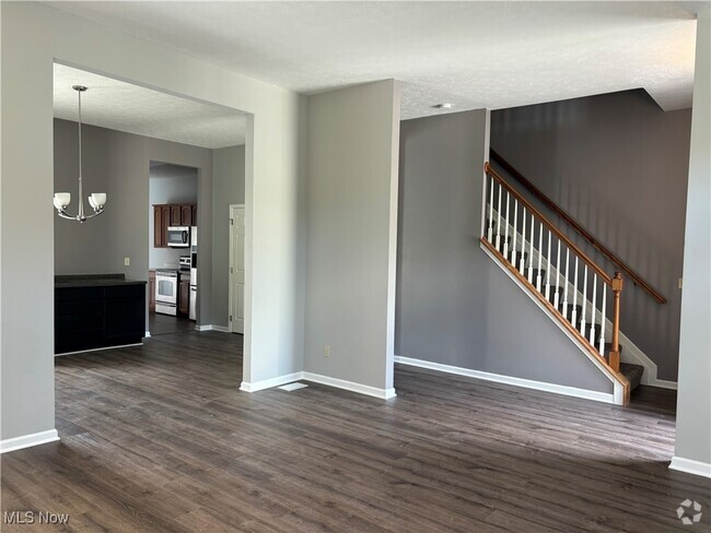 Building Photo - 8520 Chester Pkwy Rental