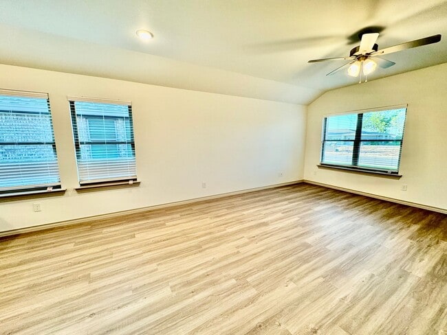 Photo - 3 Bed 2 Bath - Frenship ISD