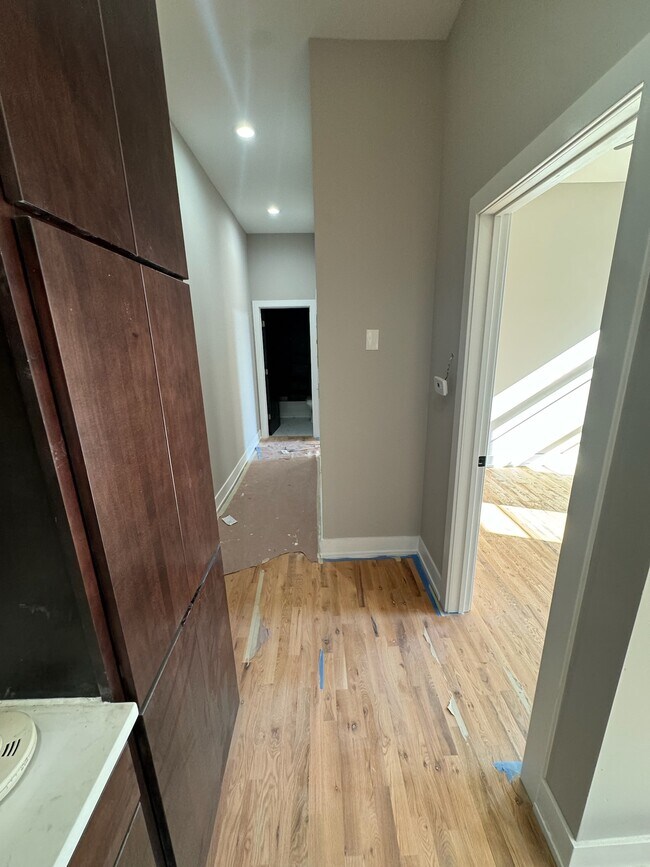 Photo - 4700 S Wolcott Ave Unit 2