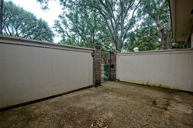 Photo - 2711 Grants Lake Blvd Unidad 152