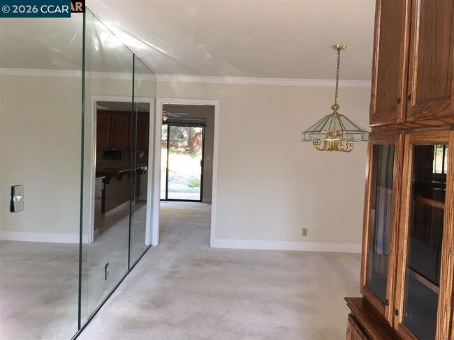 Photo - 13 Deer Meadow Ct