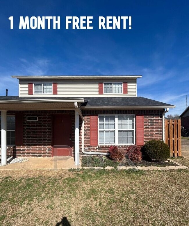 Building Photo - 3400 SW Landau Ct Unit Apt 1