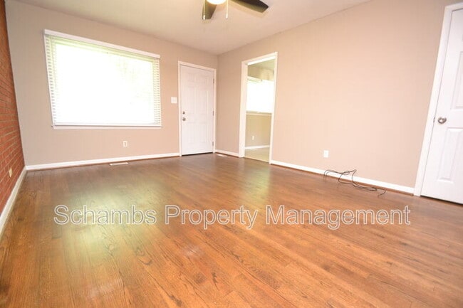 Photo - 5131 Lundy Dr