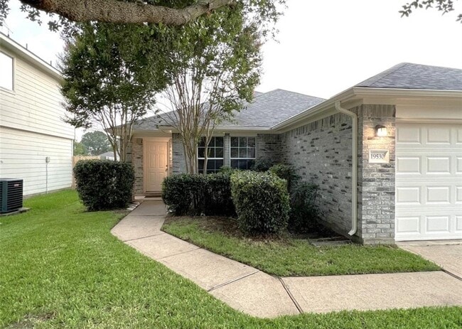 Photo - 19530 Buckland Park Dr