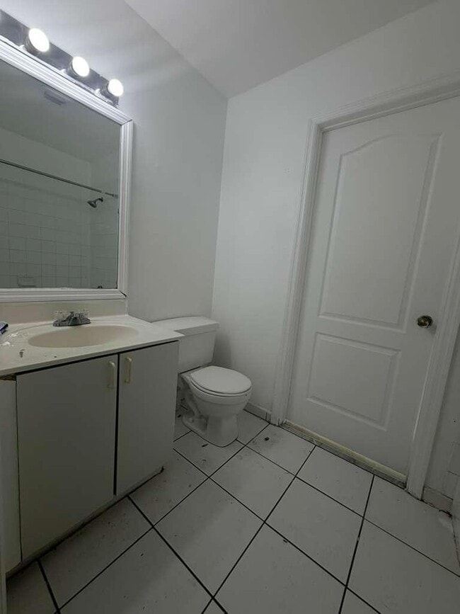 Photo - 21300 NE 8th Ct