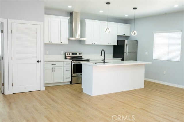 Photo - 4440 Stewart Ave