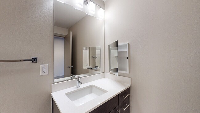497 SF - X2 Studio 1