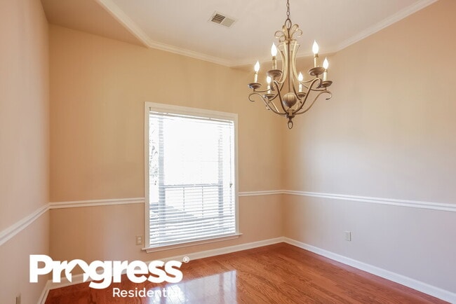 Photo - 5185 Guffin Rd