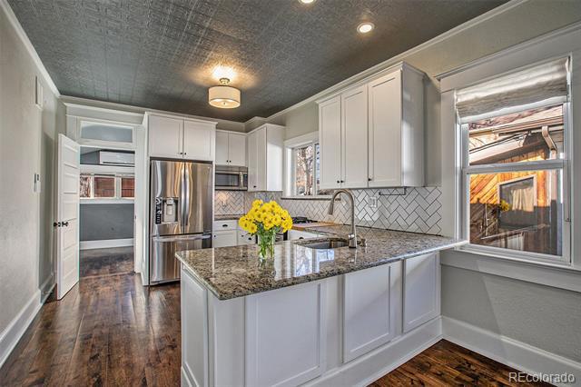 Photo - 933 S Clarkson St