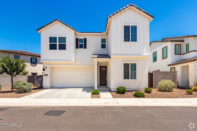 Building Photo - 6537 N 15th Dr Rental
