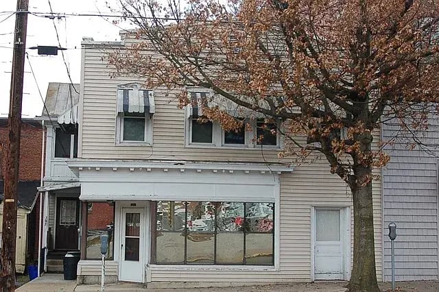 Photo - 305 7th St Unit 3