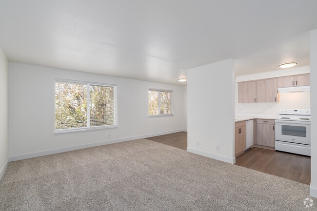 2BR, 1BA - 848SF - Living Room