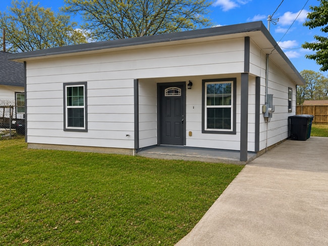 Photo - Move-In Special. 1 Month Free Rent with a 12-month lease