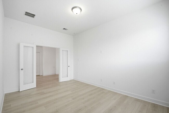 Photo - 14314 Olive Hbr Trl