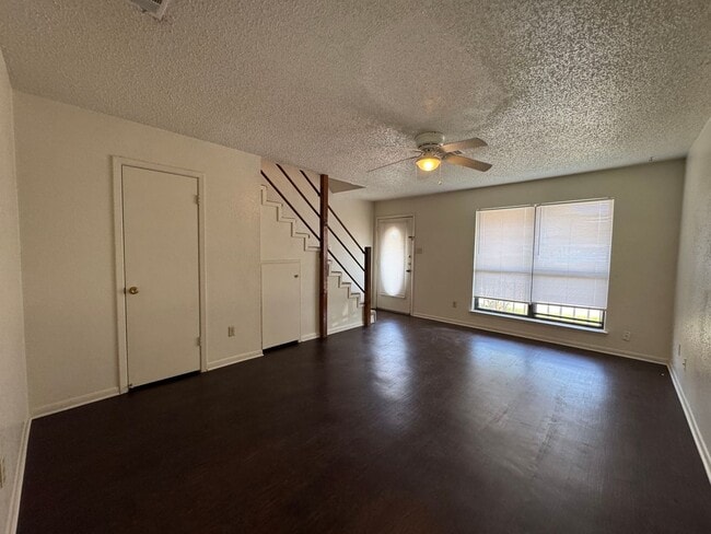 Photo - 4408 Lake Rd Unidad # B