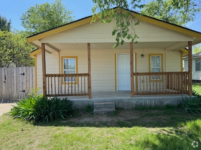 Building Photo - 1504 NW Taylor Ave Rental