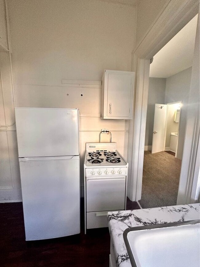 Photo - 1016 Haskell Ave Unit #2