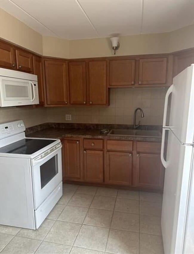 Photo - Forest Park Functional 1bd/1ba