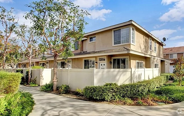 Building Photo - 953 S Prescott Pl Rental