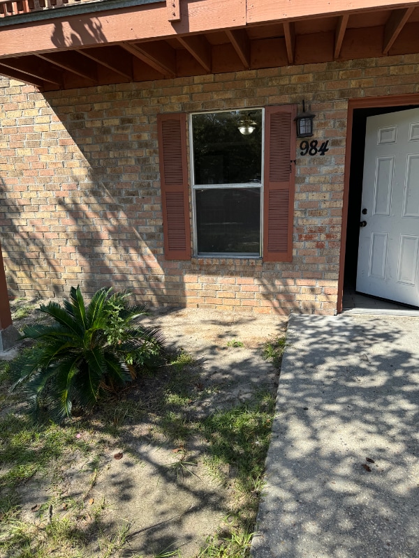 Building Photo - 984 Asheville Dr Rental