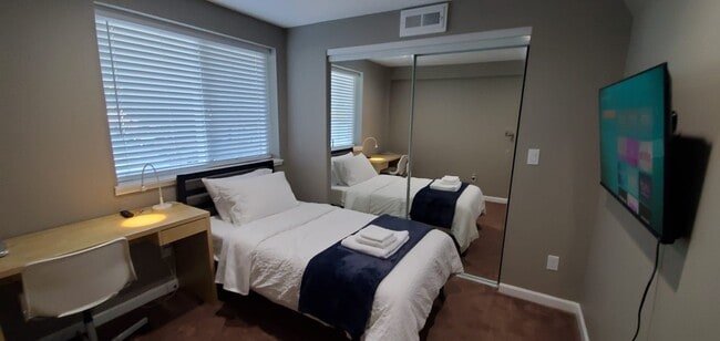 Photo - 1803 N 200th St