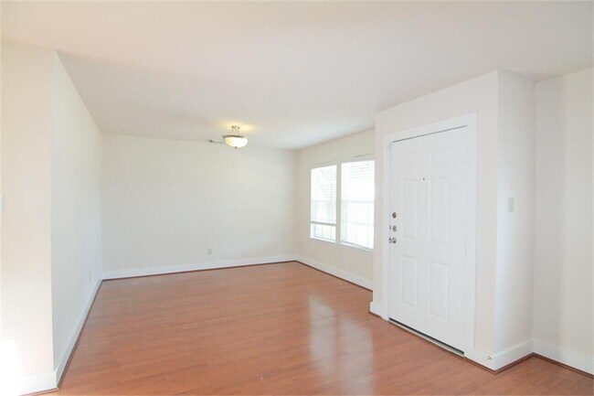 10110 Farrell Dr