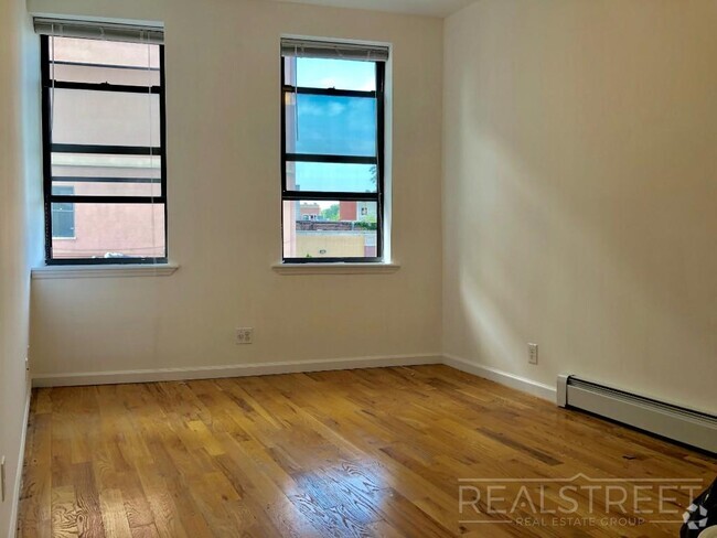Building Photo - Just in! Well Priced 1 Bed in Bedstuy! Unit 2R Rental