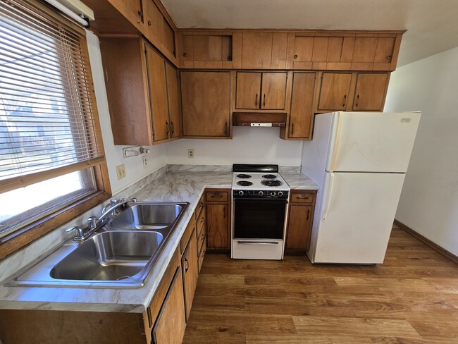Photo - 800 W Mullan Ave House