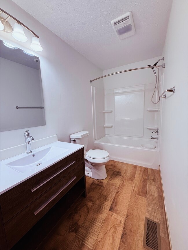 Photo - 134 Kenmore Ave