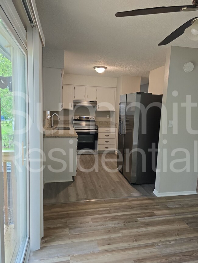 Photo - 19300 E Salisbury Rd