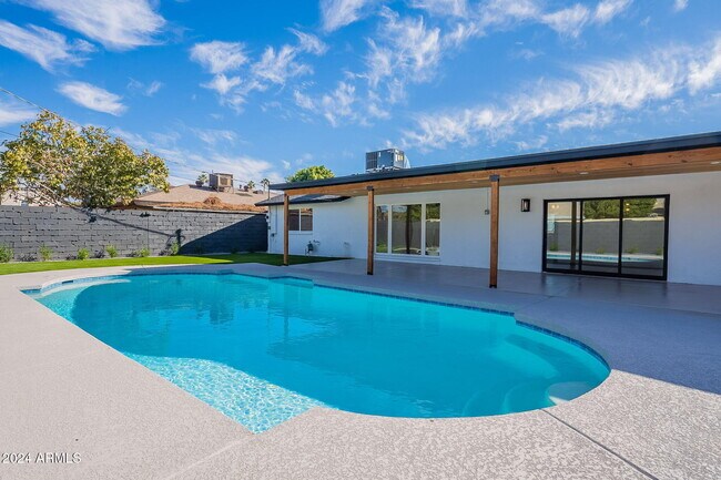 Photo - 7536 E Princeton Ave