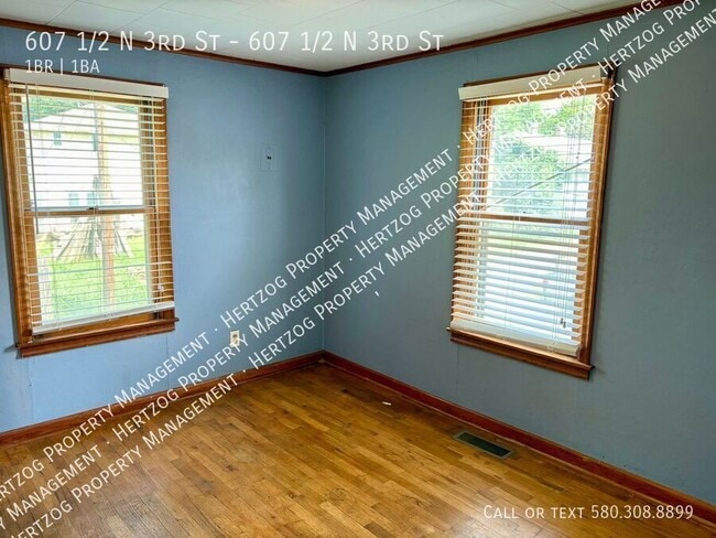 607 1/2 N 3rd St-607 1/2 N 3rd St