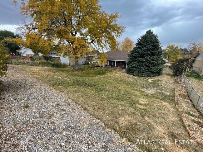 Photo - 640 E Easter Ave