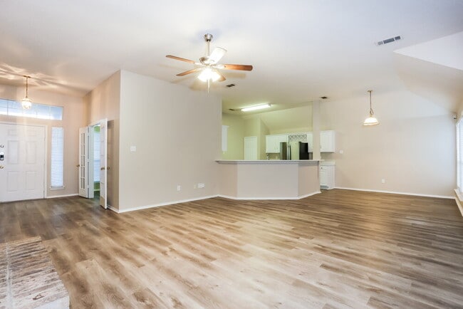 Photo - 216 Stone Creek Blvd