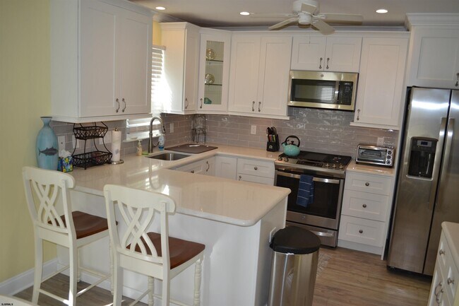 Photo - 214 N Coolidge Ave