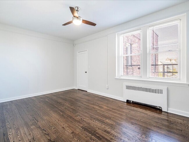 Photo - 150 Terrace Avenue Apartments