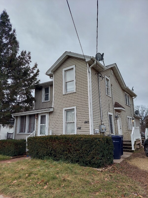 443 N Pearl St