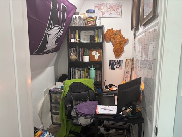 Photo - 5637 W 63rd St Unidad CH-2