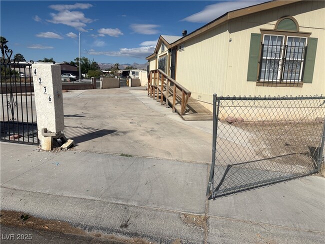 Photo - 4236 N Amethyst Ave Casa