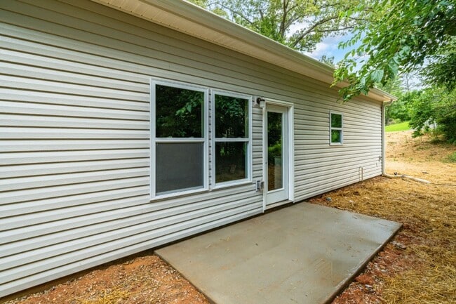Photo - So Much Space in Hueytown – Beautifully Renovated & Move-In Ready!