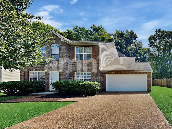 Building Photo - 8028 Meadowview Ln