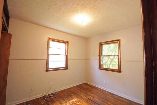 Photo - 2731 SE Massachusetts Ave