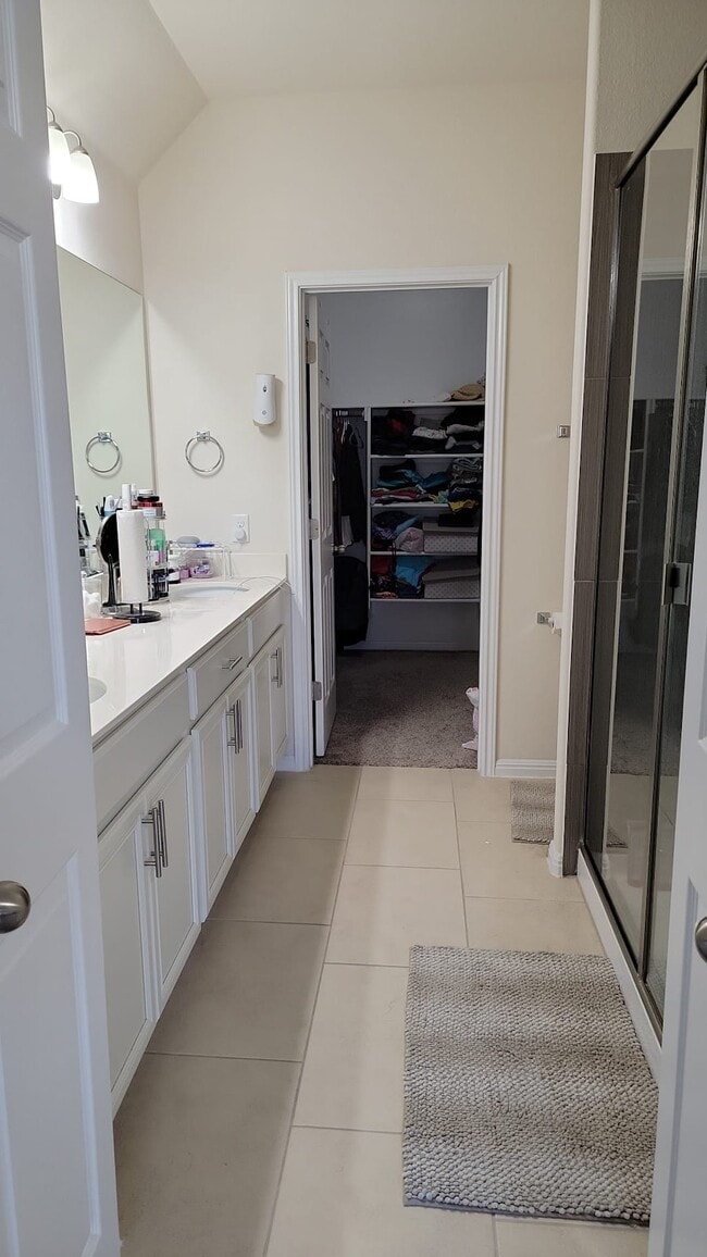 Photo - 2304 S Lakeline Blvd Unidad 461