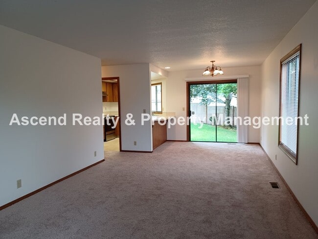 Photo - Ready Immediately Summer Lake 3 Bed on Corner Lot, Fenced Yard, Primary Bed on Main Level