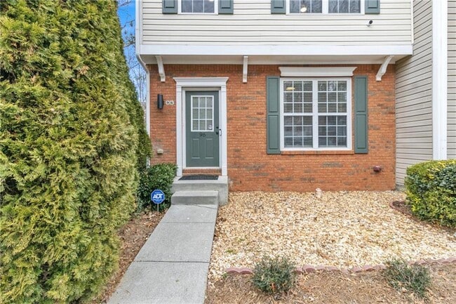 Building Photo - 9155 Nesbit Ferry Rd