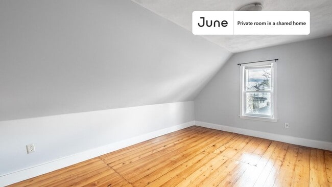Photo - Room in Shared 4 bed/1.5 bath home Unidad C