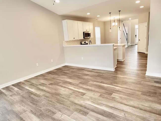 Photo - Charming 4 beds 3 baths in Powell! House