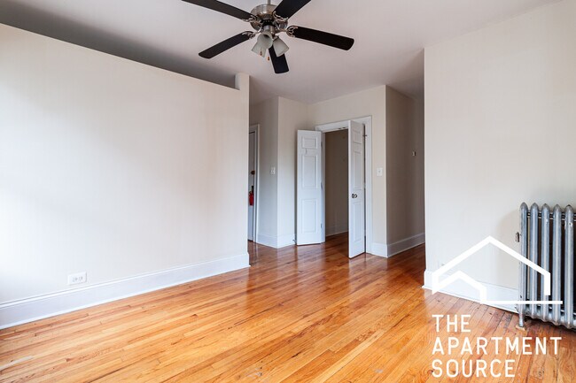 Photo - 520 W Cornelia Ave Unit 111